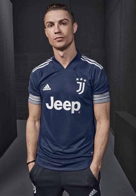 juventus fc kits 2020.